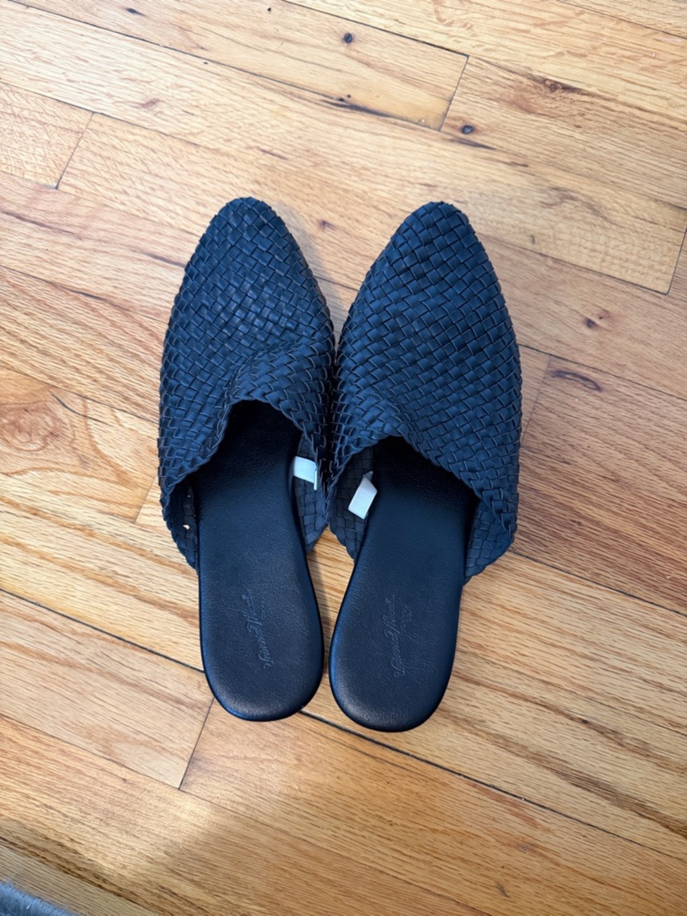 Universal Thread Black Woven Slip-On Mules
